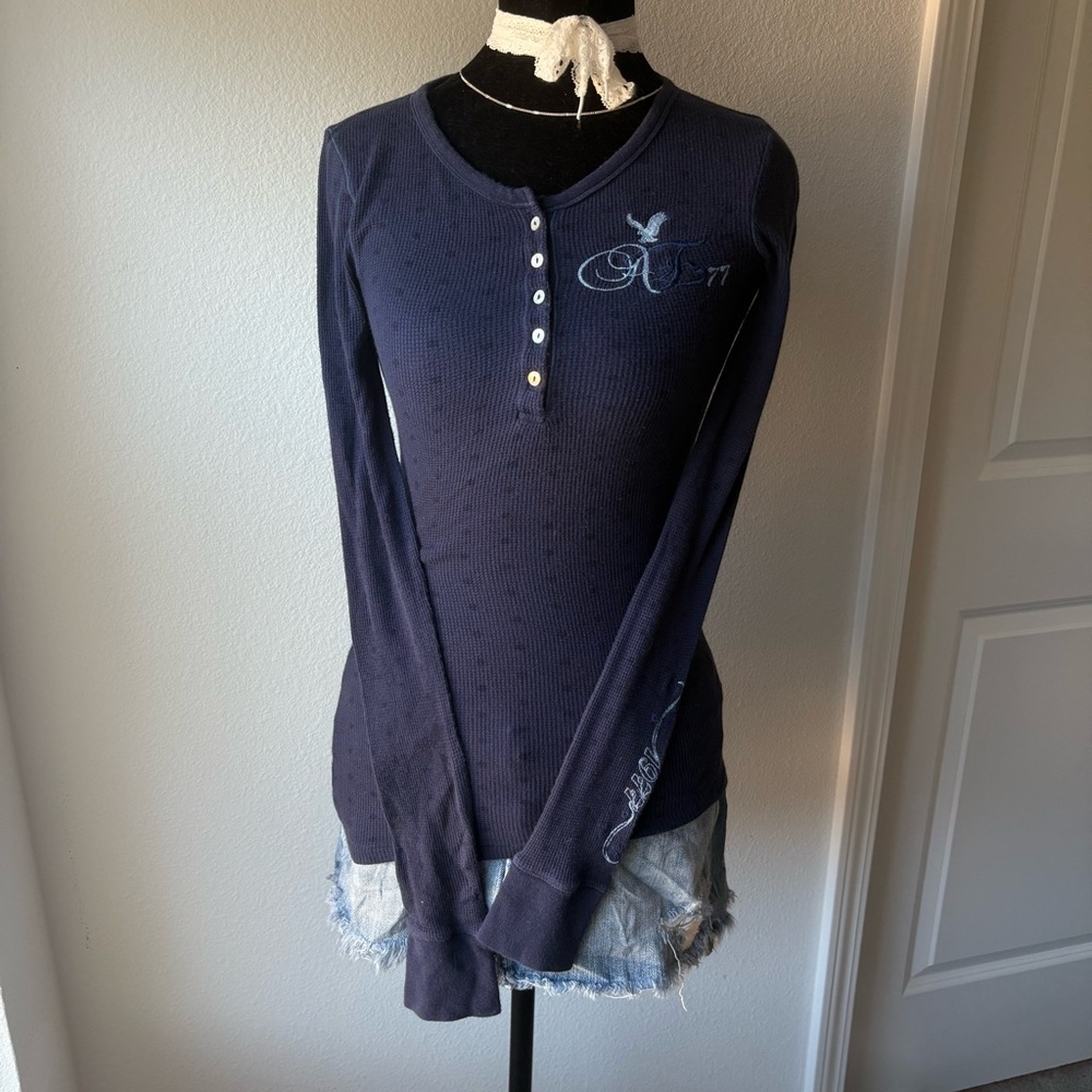 Y2K American Eagle Outfitters Polka Dot Dark Blue Long Sleeve Henley